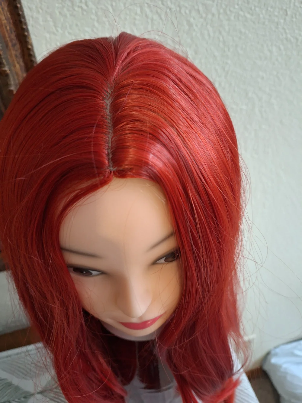 Long Red Synthetic Women's Fashion Wig - Vibrant Red